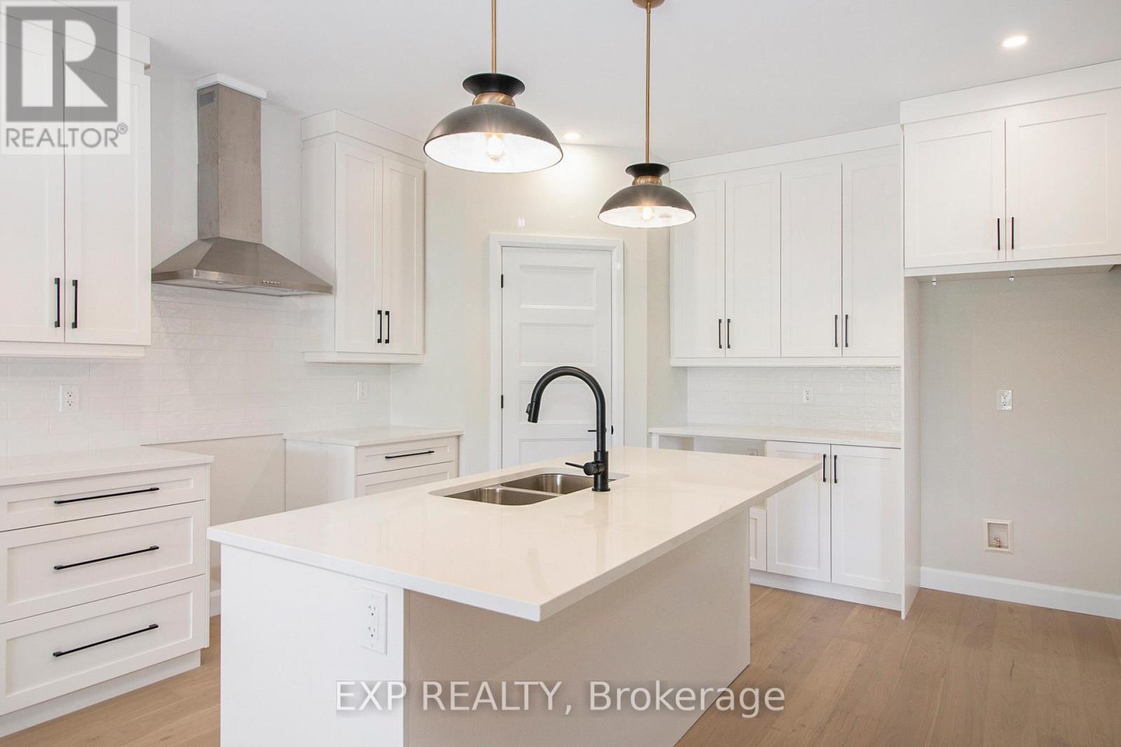 775 Lacroix Road, Clarence-Rockland, Ontario  K0A 2A0 - Photo 9 - X12523820