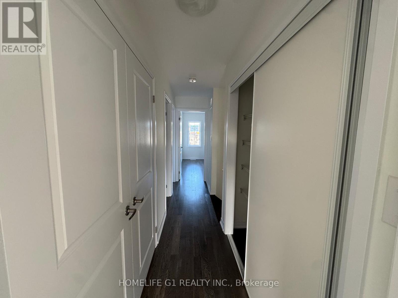 275 Velvet Way, Thorold, Ontario  L2V 0N9 - Photo 12 - X12513998