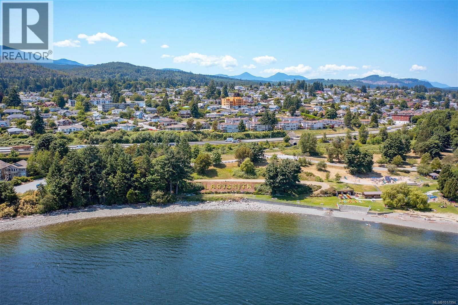 44 100 Gifford Rd, Ladysmith, British Columbia