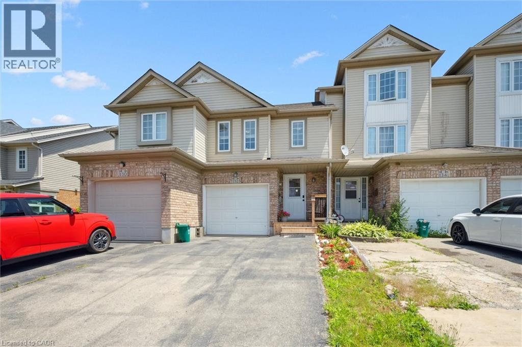 132 Donnenwerth Drive, Kitchener, Ontario  N2E 4C8 - Photo 2 - 40780505