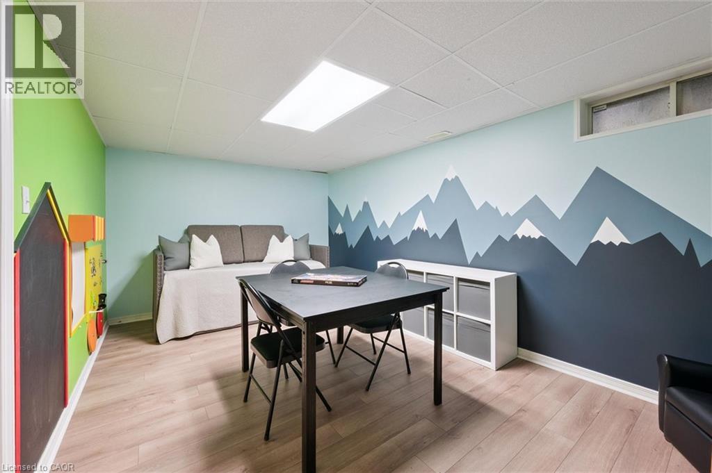 132 Donnenwerth Drive, Kitchener, Ontario  N2E 4C8 - Photo 29 - 40780505