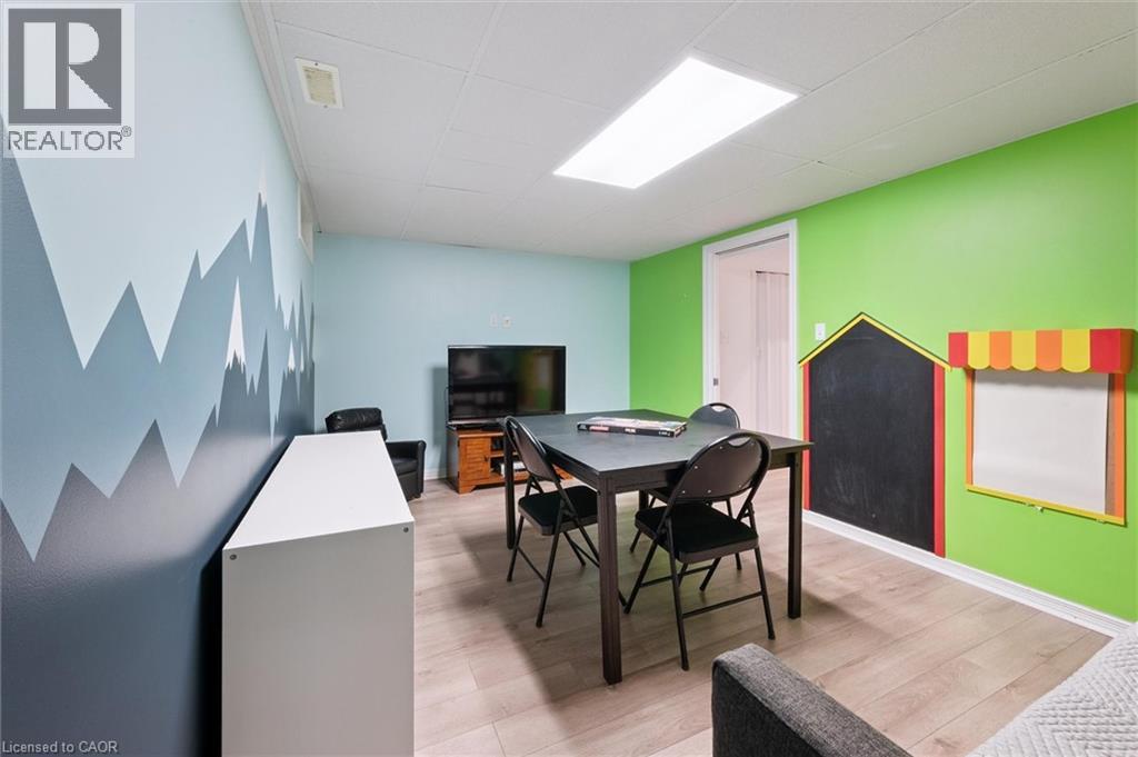 132 Donnenwerth Drive, Kitchener, Ontario  N2E 4C8 - Photo 30 - 40780505