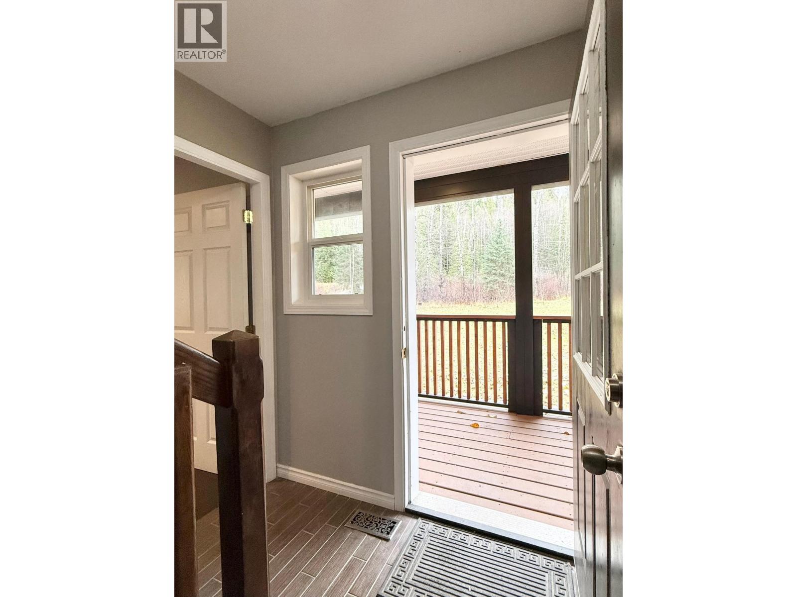 6017 Cedar Creek Road, Likely, British Columbia  V0L 1N0 - Photo 7 - R3066259