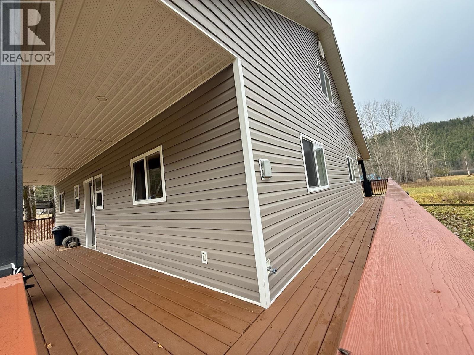 6017 Cedar Creek Road, Likely, British Columbia  V0L 1N0 - Photo 6 - R3066259