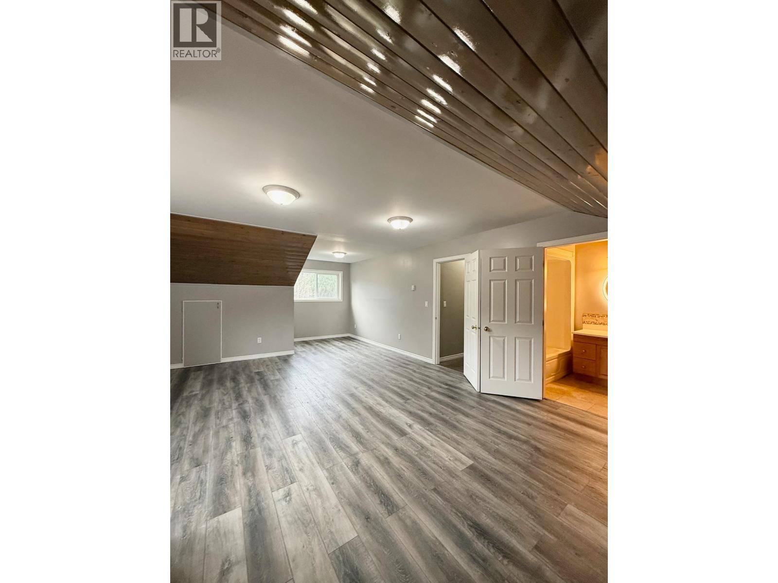 6017 Cedar Creek Road, Likely, British Columbia  V0L 1N0 - Photo 30 - R3066259