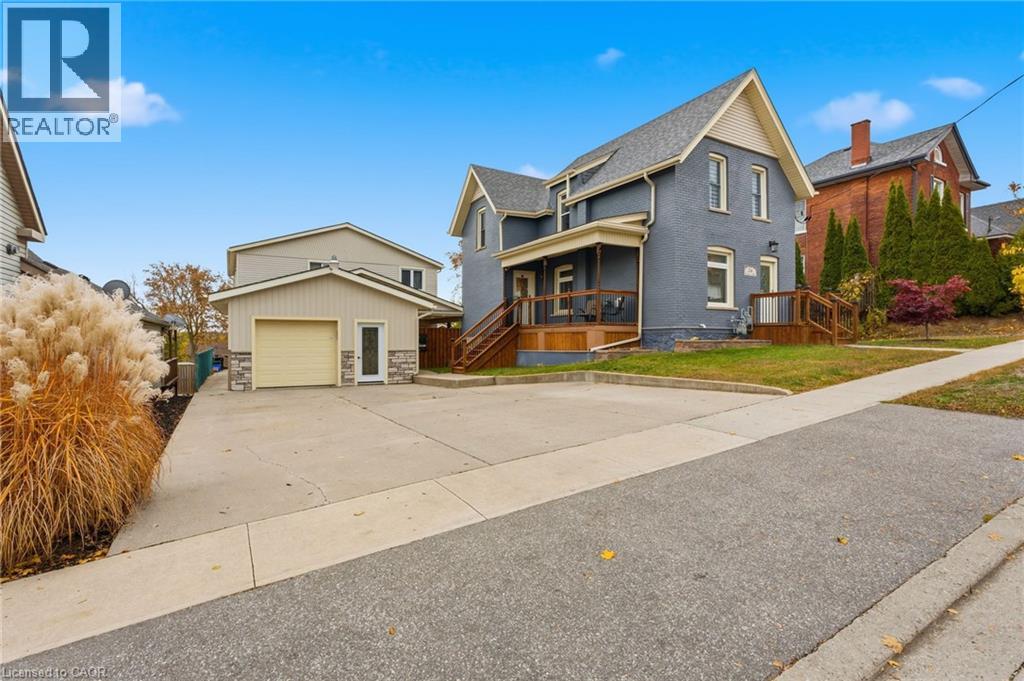 26 Terrace Hill Street, Brantford, Ontario  N3R 1E9 - Photo 1 - 40785744