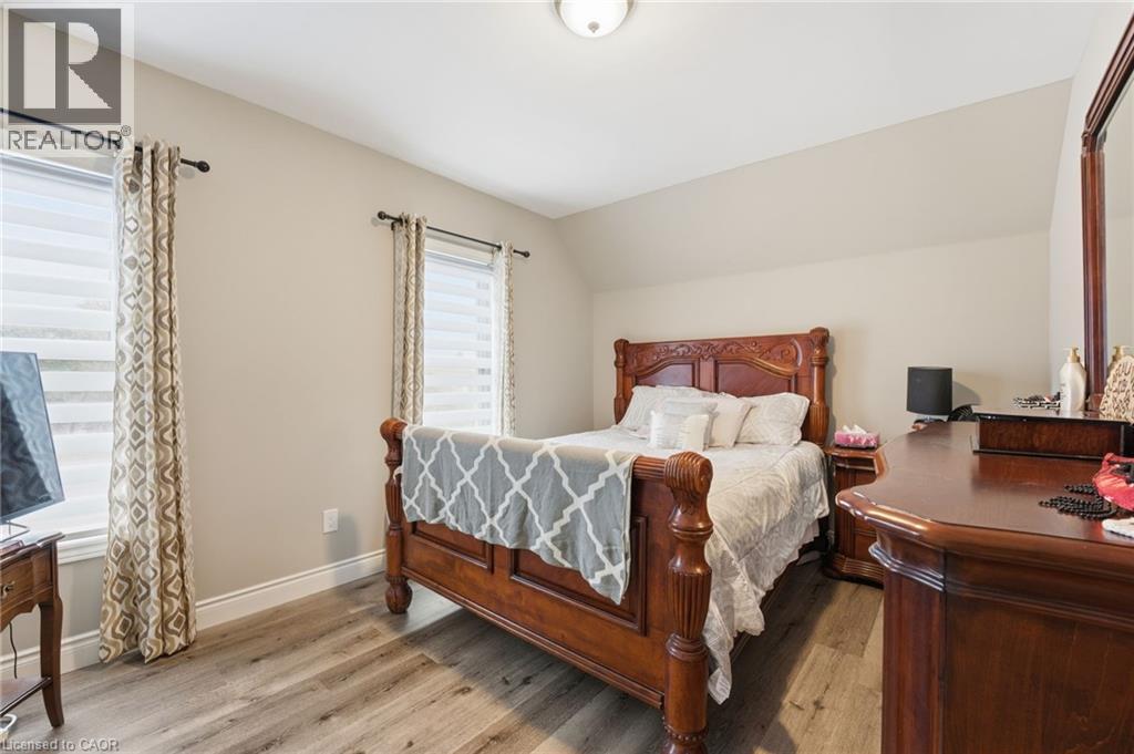 26 Terrace Hill Street, Brantford, Ontario  N3R 1E9 - Photo 20 - 40785744