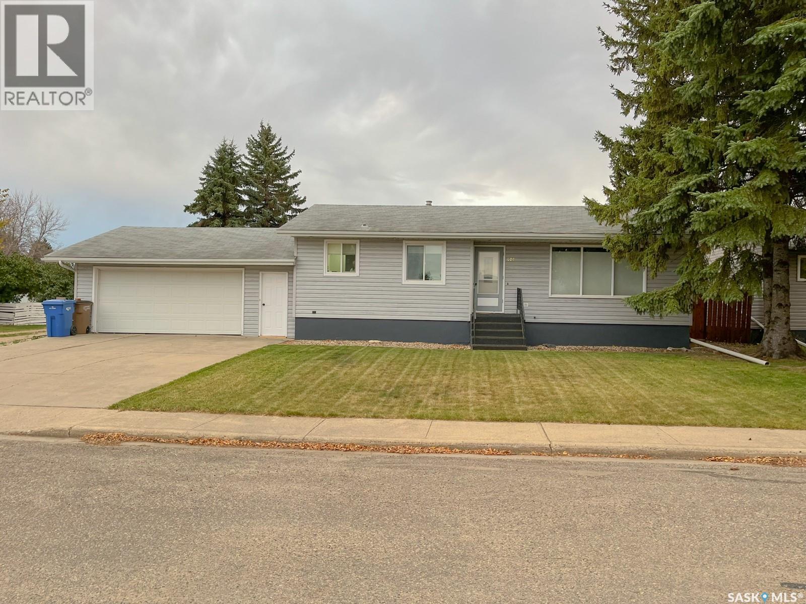 401 Scotia Drive, Melfort, Saskatchewan  S0E 1A0 - Photo 3 - SK023747