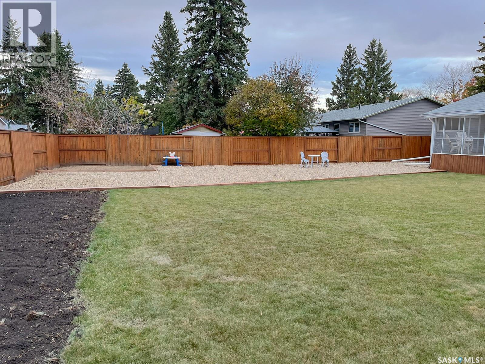 401 Scotia Drive, Melfort, Saskatchewan  S0E 1A0 - Photo 41 - SK023747