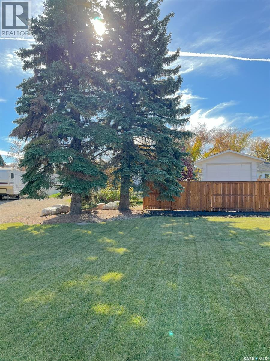 401 Scotia Drive, Melfort, Saskatchewan  S0E 1A0 - Photo 42 - SK023747