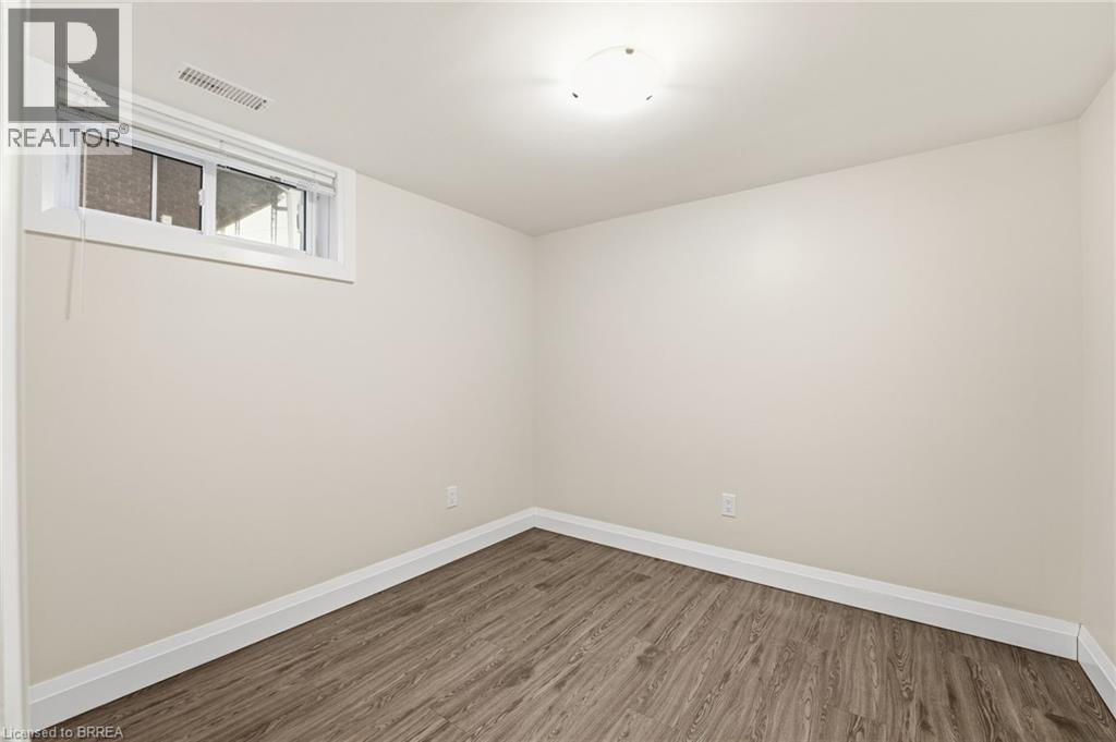 31 Oakwood Avenue, Simcoe, Ontario  N3Y 1H5 - Photo 36 - 40786832