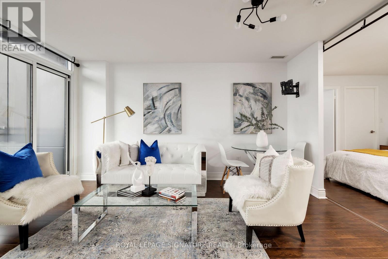 5311 - 25 TELEGRAM MEWS, Toronto, Ontario