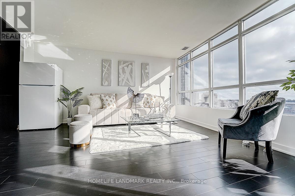 1007 - 10 Capreol Court, Toronto, Ontario  M5V 4A5 - Photo 28 - C12530204