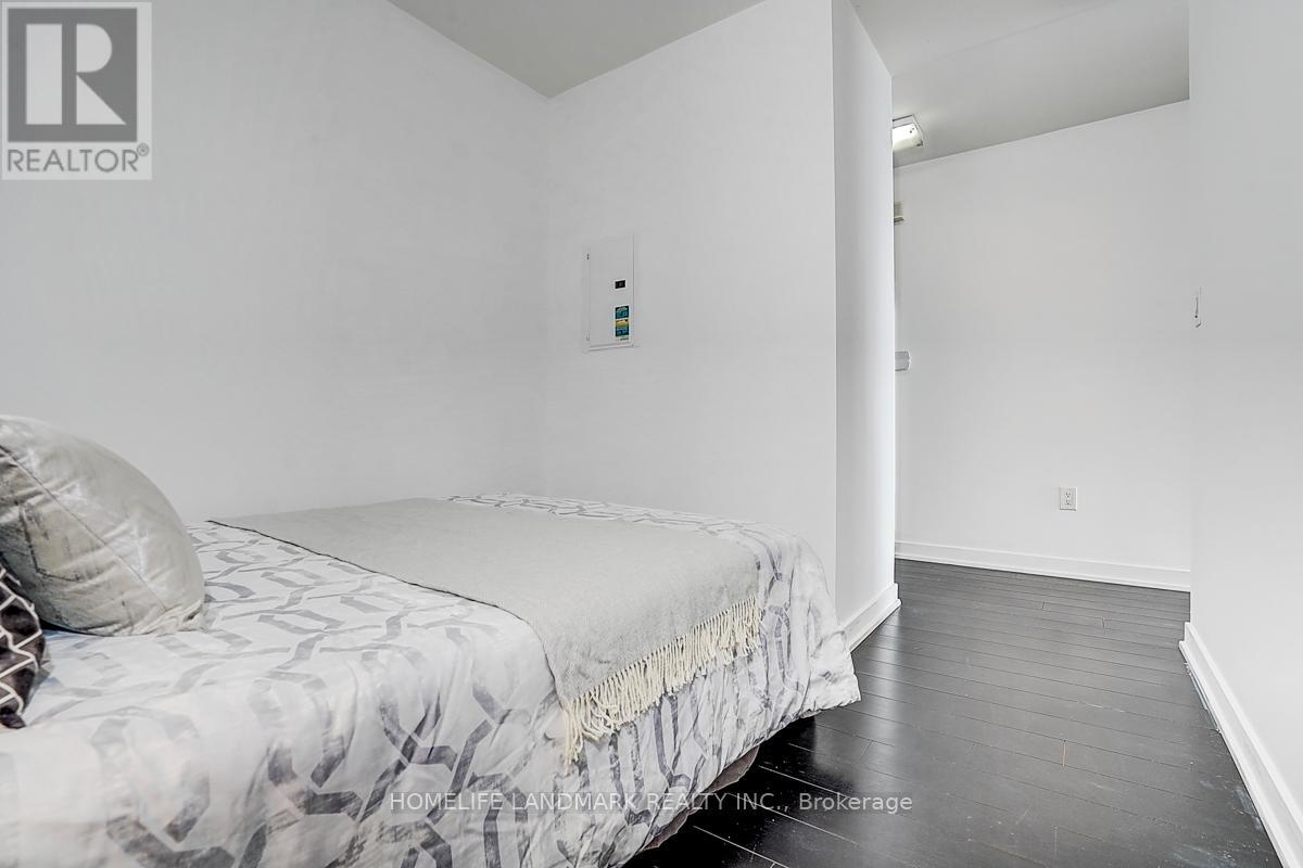 1007 - 10 Capreol Court, Toronto, Ontario  M5V 4A5 - Photo 43 - C12530204