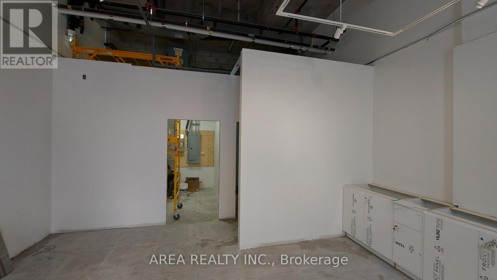 Unit C - 233 College Street, Toronto, Ontario  M5T 2B6 - Photo 2 - C12530218