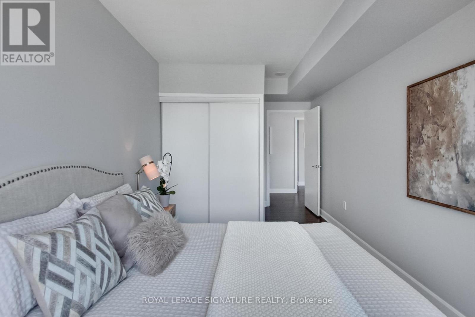 1703 - 5 Mariner Terrace, Toronto, Ontario  M5V 3V6 - Photo 14 - C12530220