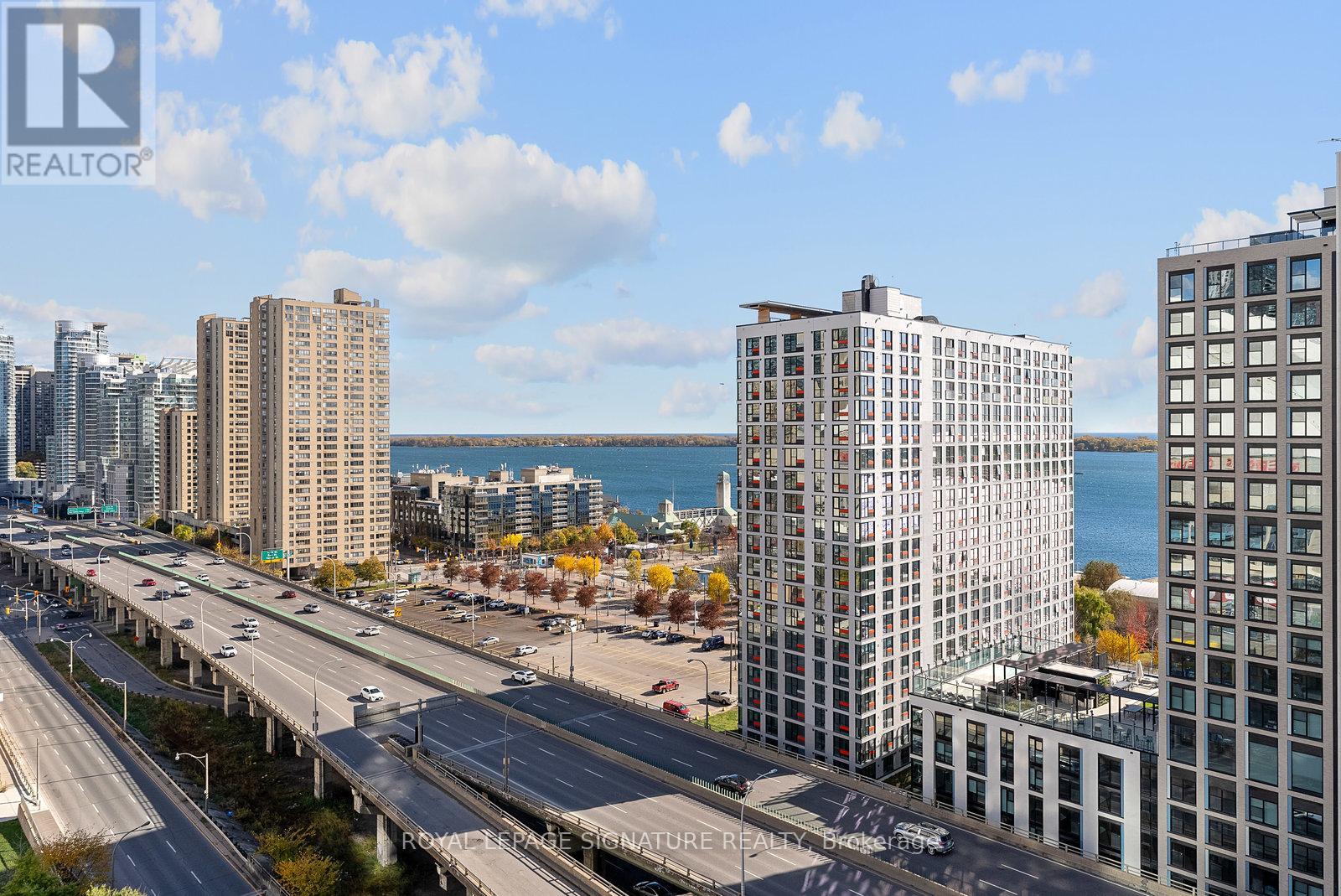 1703 - 5 Mariner Terrace, Toronto, Ontario  M5V 3V6 - Photo 32 - C12530220