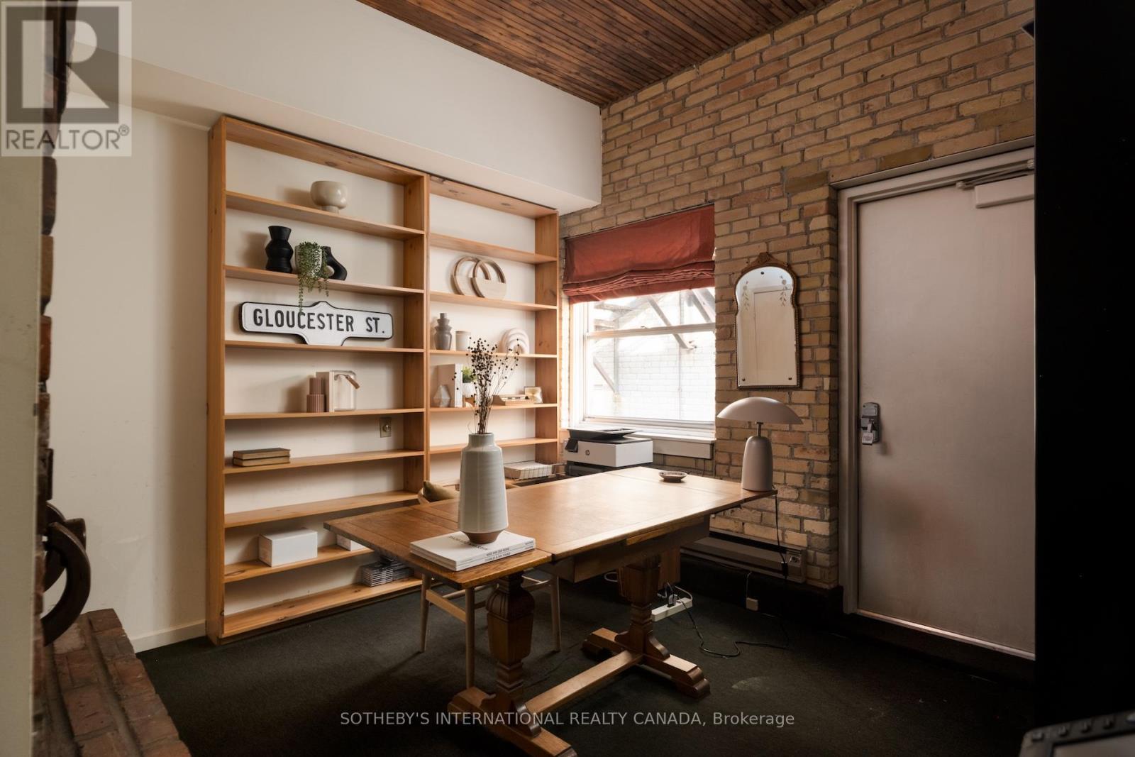 18 Gloucester Lane, Toronto, Ontario  M4Y 1L5 - Photo 19 - C12530254