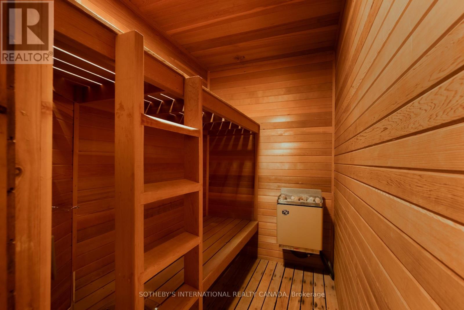 18 Gloucester Lane, Toronto, Ontario  M4Y 1L5 - Photo 27 - C12530254