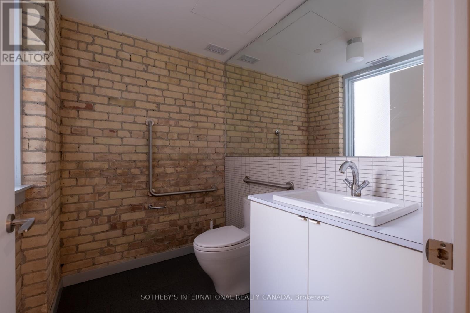 18 Gloucester Lane, Toronto, Ontario  M4Y 1L5 - Photo 41 - C12530256