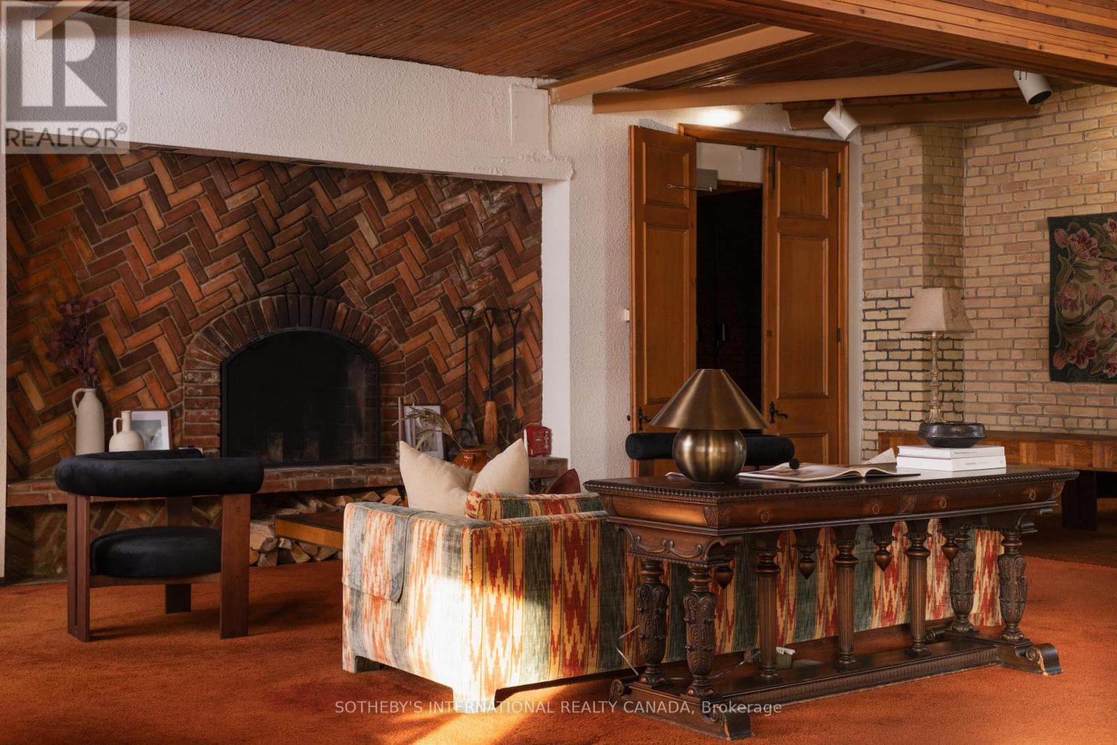 18 Gloucester Lane, Toronto, Ontario  M4Y 1L5 - Photo 7 - C12530256