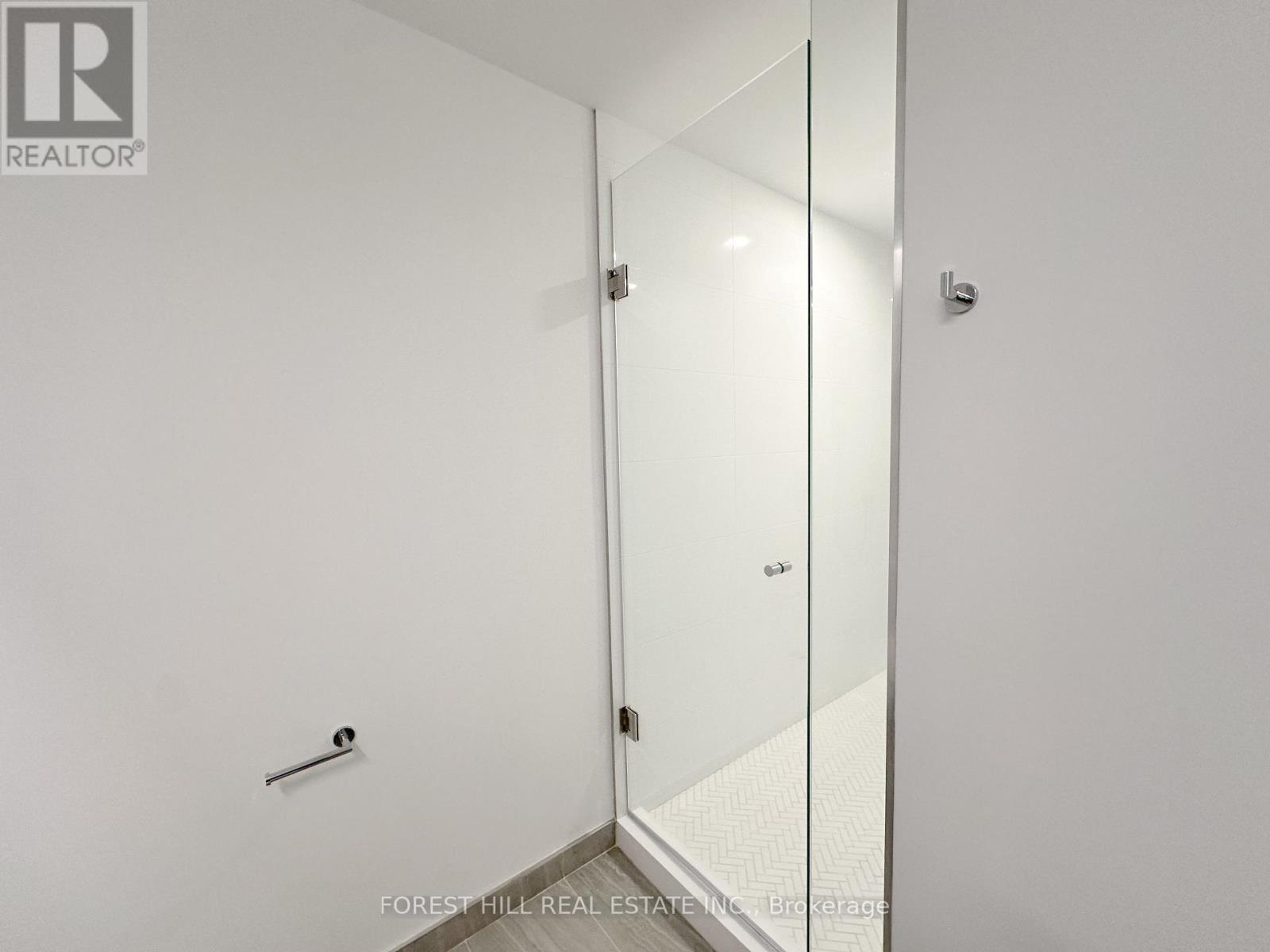 504 - 1720 Bayview Avenue, Toronto, Ontario  M4G 3C4 - Photo 15 - C12530386