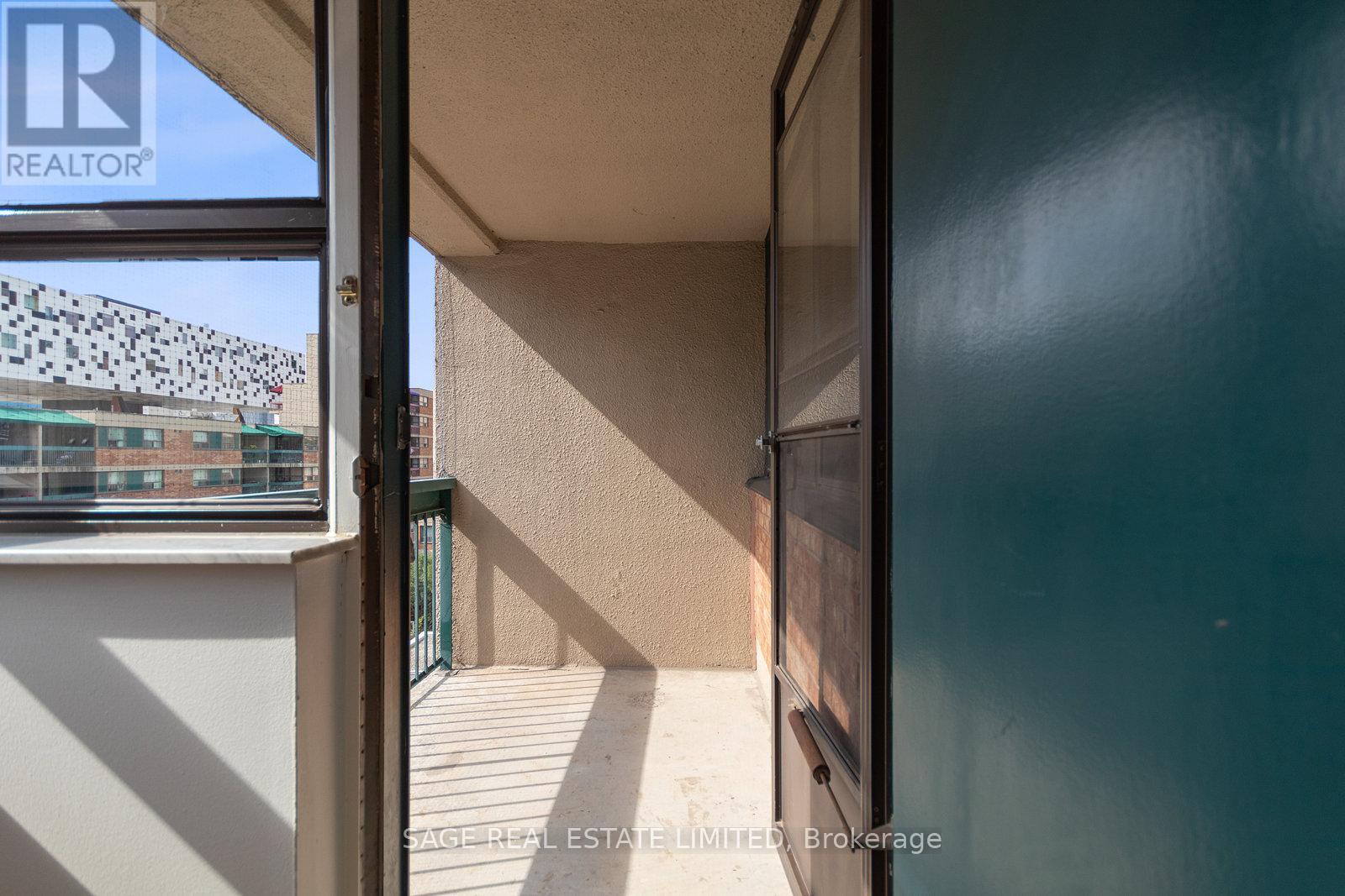 714 - 80 St. Patrick Street, Toronto, Ontario  M5T 2X6 - Photo 13 - C12530412