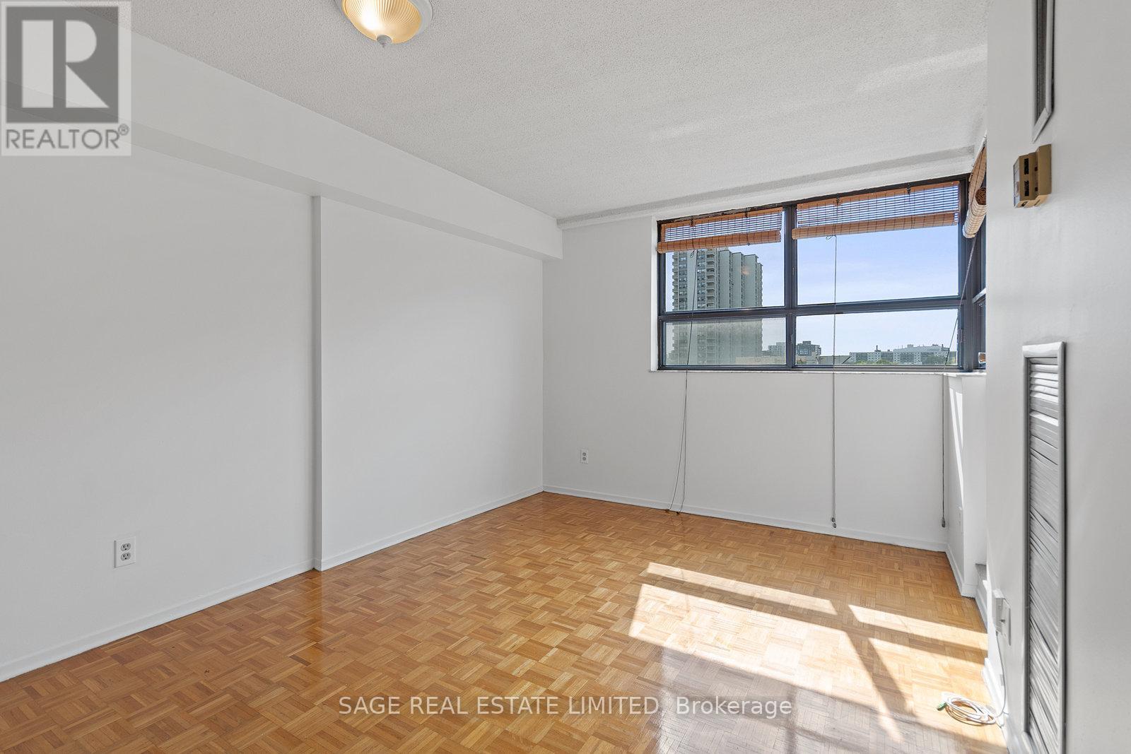 714 - 80 St. Patrick Street, Toronto, Ontario  M5T 2X6 - Photo 7 - C12530412