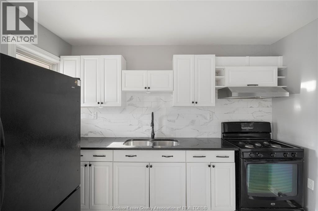 1085 Langlois, Windsor, Ontario N9A 2H4 - Photo 11 - 25028506