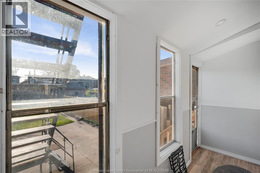 1085 Langlois, Windsor, Ontario N9A 2H4 - Photo 16 - 25028506