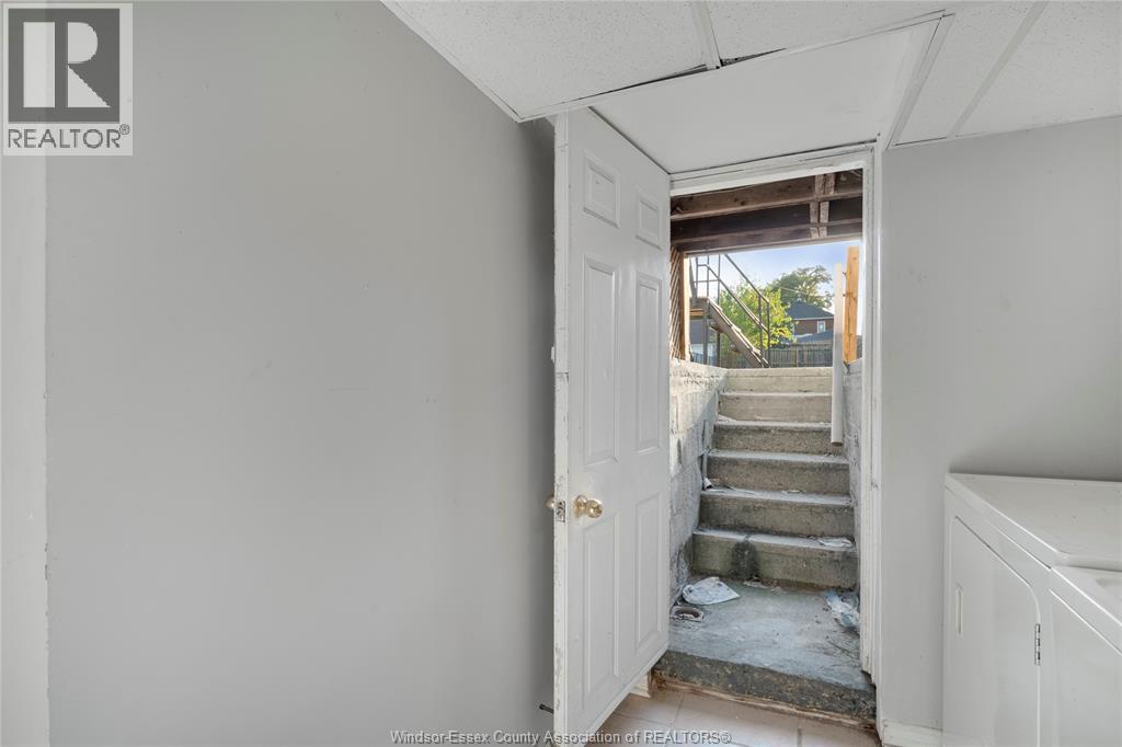 1085 Langlois, Windsor, Ontario N9A 2H4 - Photo 27 - 25028506