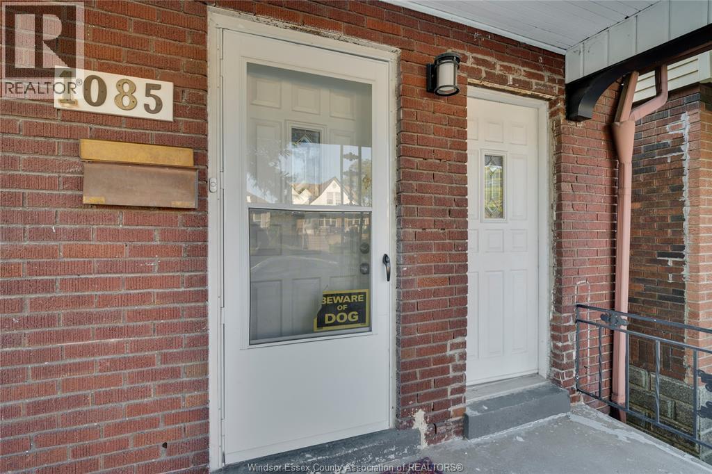 1085 Langlois, Windsor, Ontario N9A 2H4 - Photo 3 - 25028506