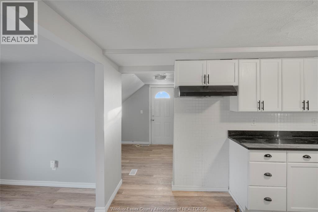1085 Langlois, Windsor, Ontario N9A 2H4 - Photo 31 - 25028506
