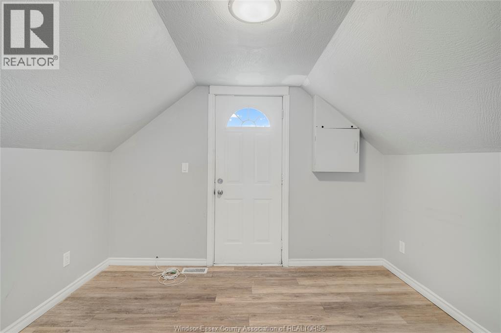 1085 Langlois, Windsor, Ontario N9A 2H4 - Photo 35 - 25028506