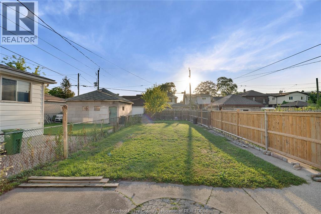 1085 Langlois, Windsor, Ontario N9A 2H4 - Photo 39 - 25028506