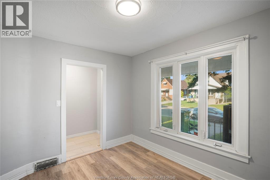 1085 Langlois, Windsor, Ontario N9A 2H4 - Photo 6 - 25028506