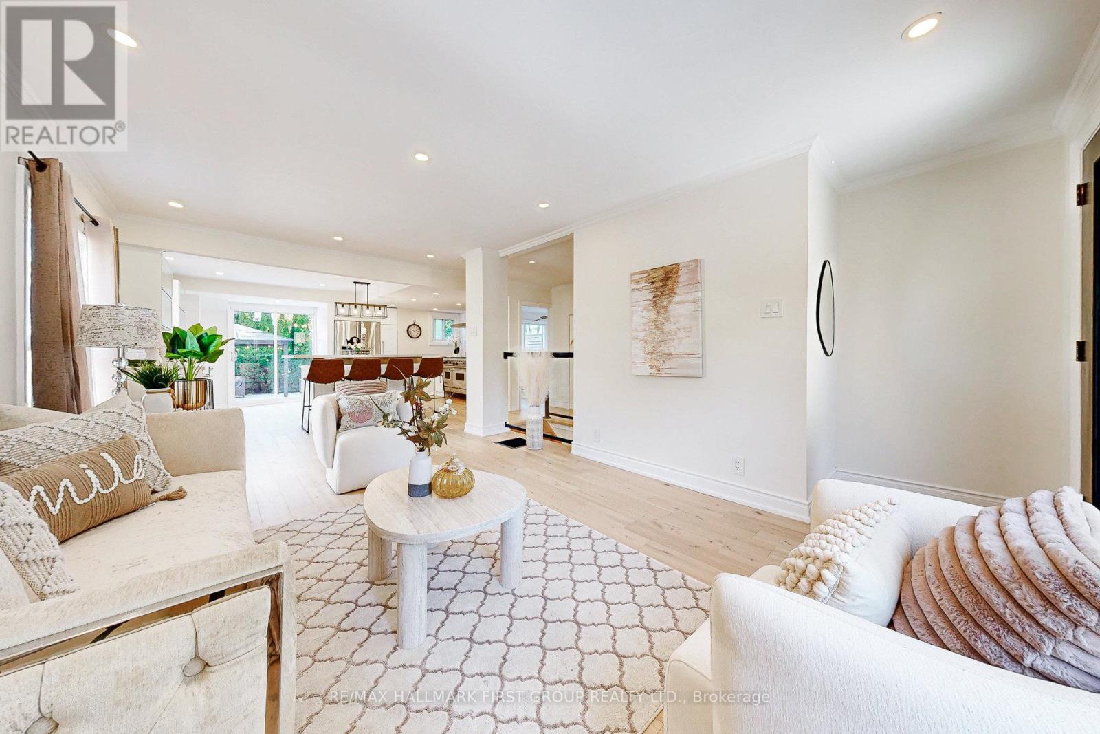 589 Marksbury Road, Pickering, Ontario  L1W 2T1 - Photo 11 - E12530202