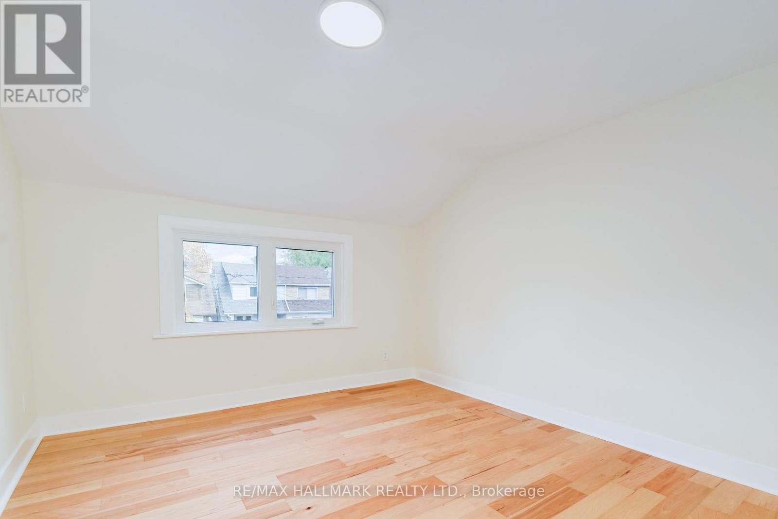 36 Rushbrooke Avenue, Toronto, Ontario  M4M 3A9 - Photo 19 - E12530222