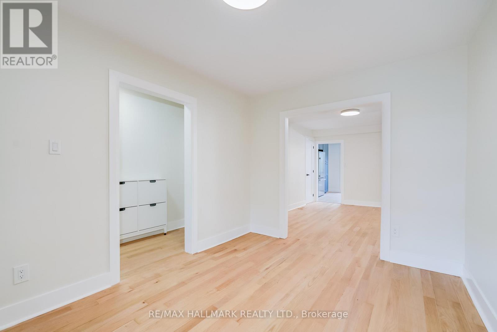 36 Rushbrooke Avenue, Toronto, Ontario  M4M 3A9 - Photo 7 - E12530222