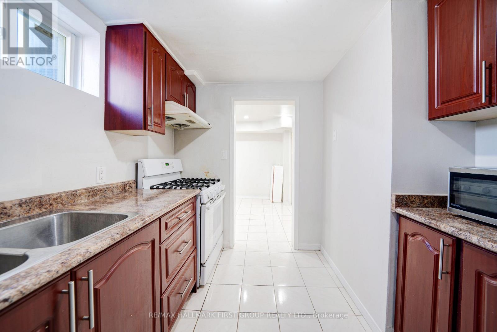 5 Claresholme Drive, Toronto, Ontario  M1C 4Z9 - Photo 12 - E12530284