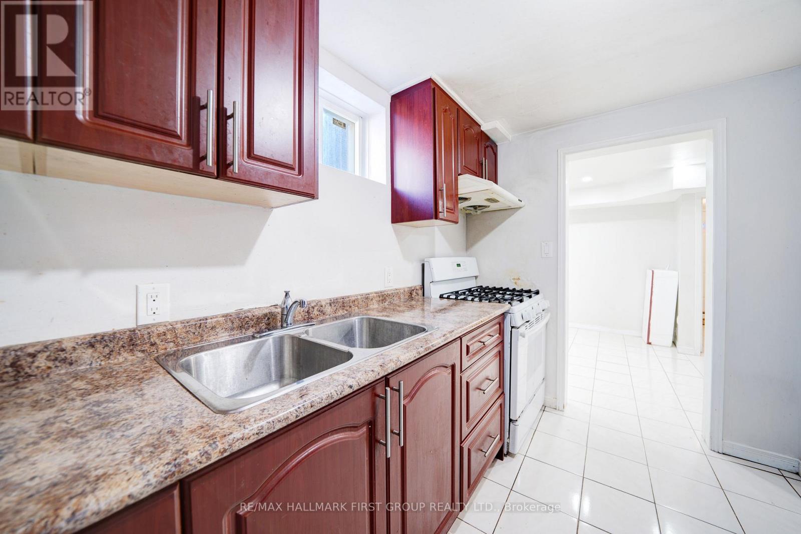 5 Claresholme Drive, Toronto, Ontario  M1C 4Z9 - Photo 13 - E12530284