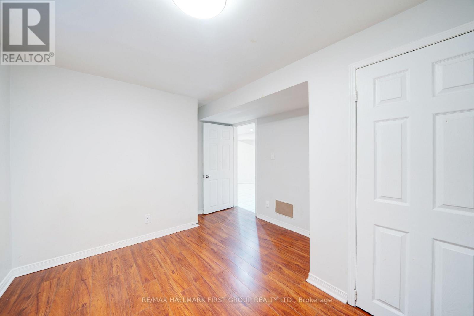 5 Claresholme Drive, Toronto, Ontario  M1C 4Z9 - Photo 18 - E12530284