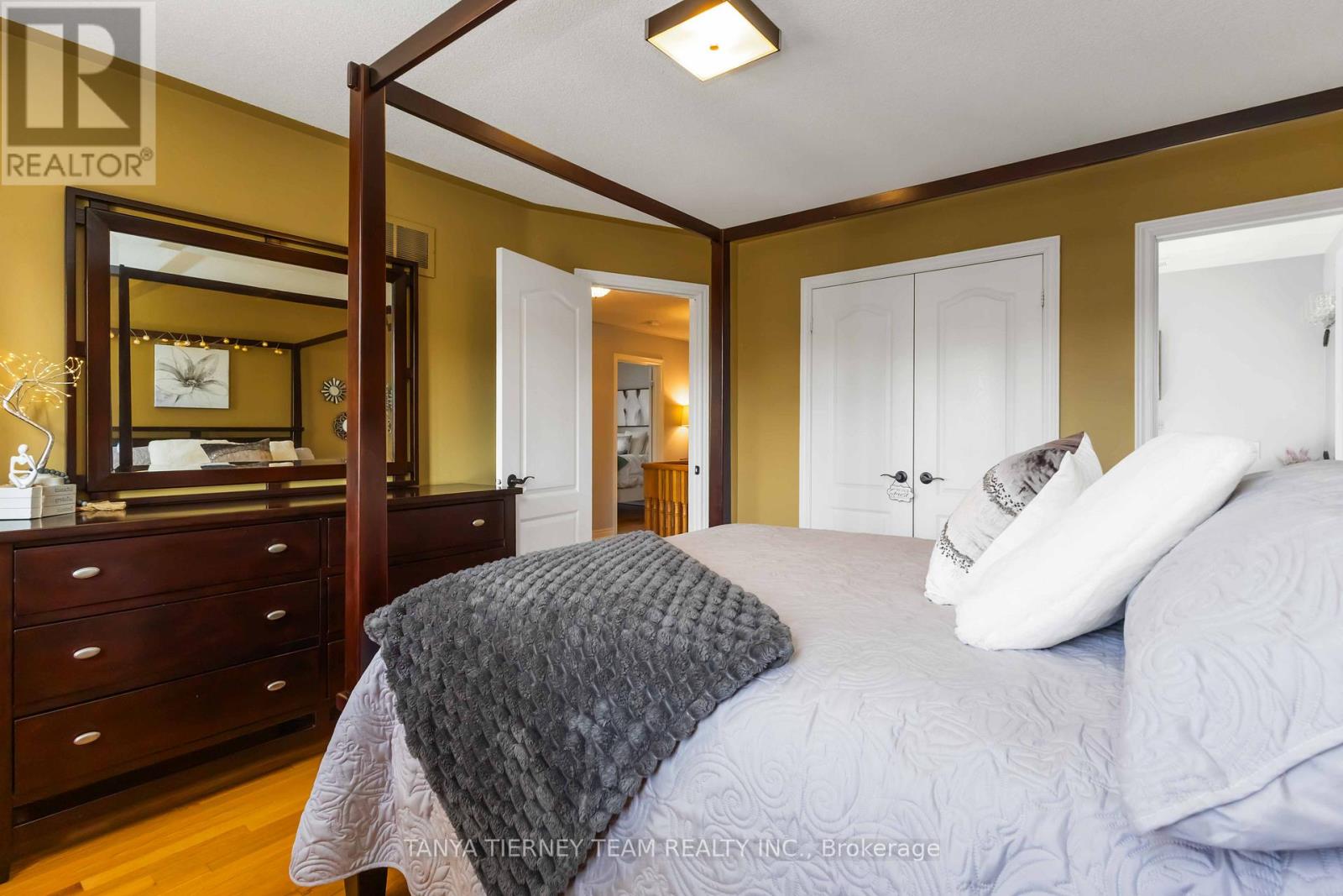 30 Holsted Road, Whitby, Ontario  L1M 2B9 - Photo 33 - E12530304