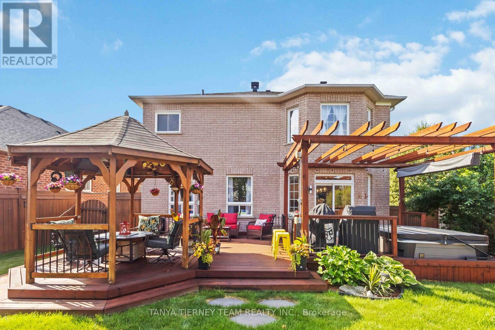 30 Holsted Road, Whitby, Ontario  L1M 2B9 - Photo 47 - E12530304