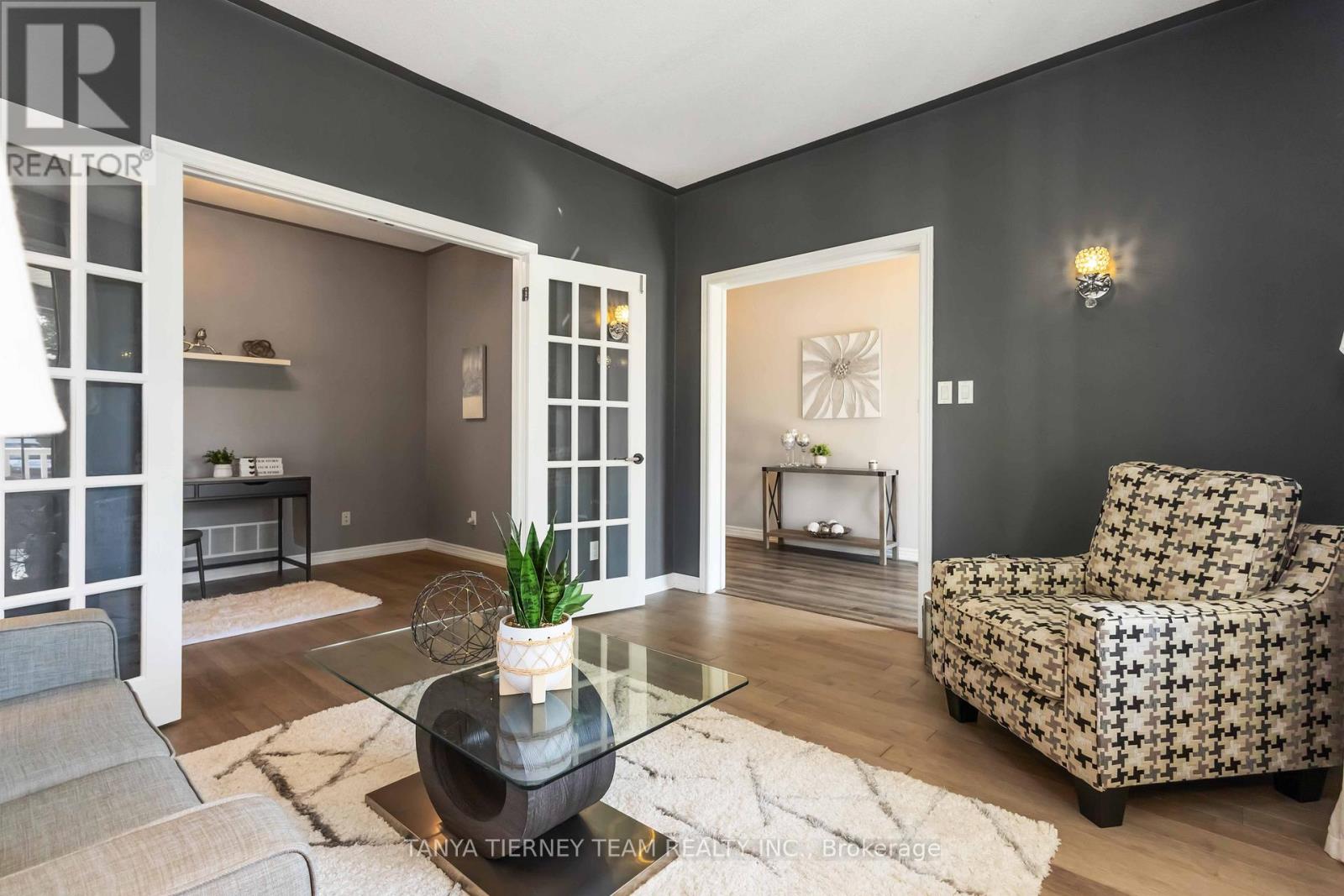 30 Holsted Road, Whitby, Ontario  L1M 2B9 - Photo 6 - E12530304