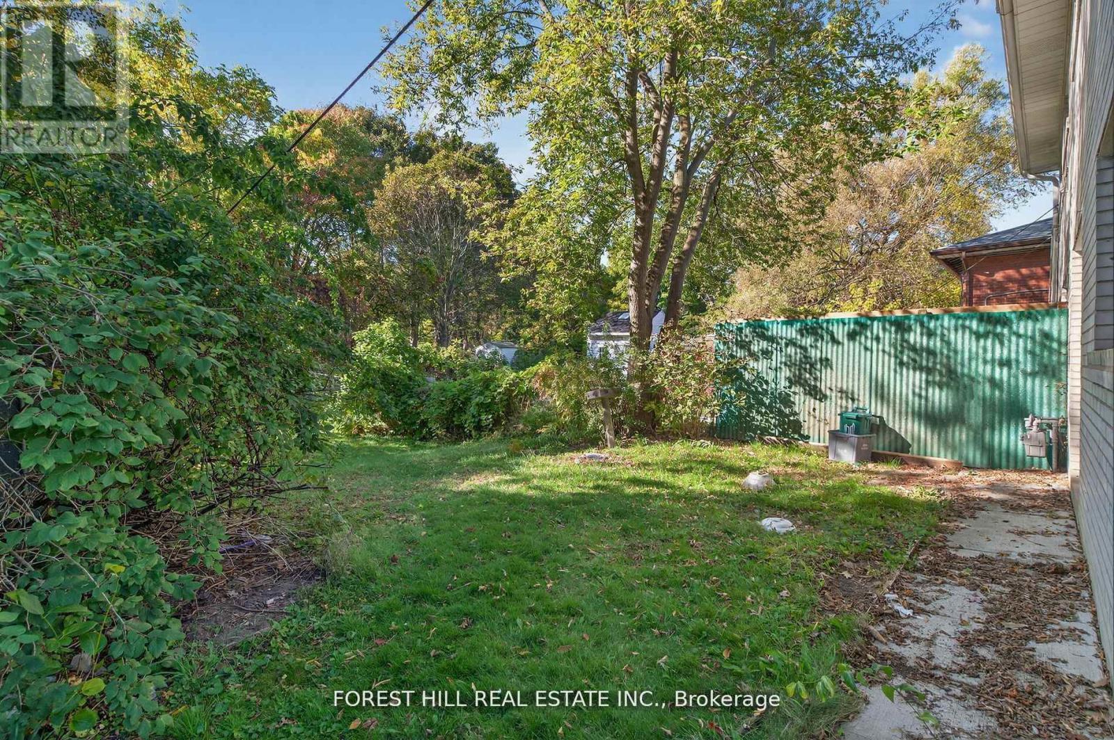 65 Darlingside Drive, Toronto, Ontario  M1E 3P2 - Photo 4 - E12530330