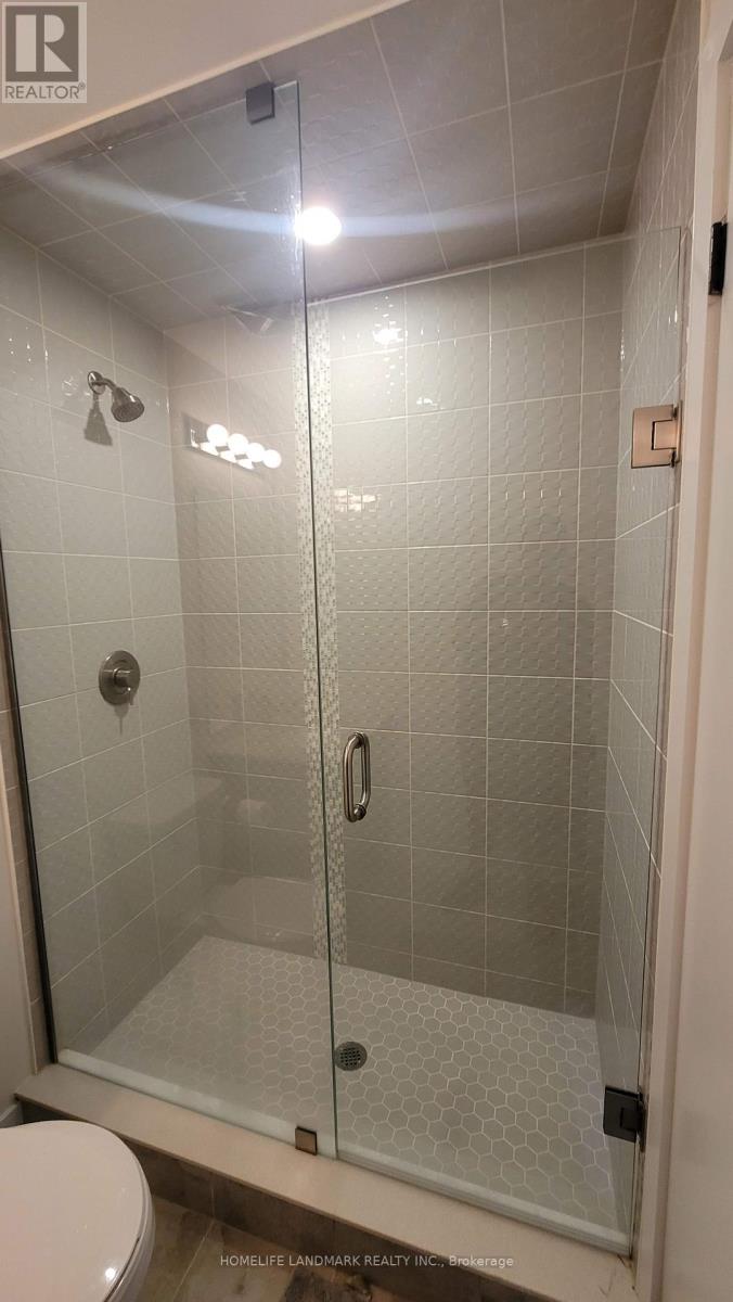 111 - 10 Culinary Lane, Barrie, Ontario  L9J 0J7 - Photo 25 - S12458441