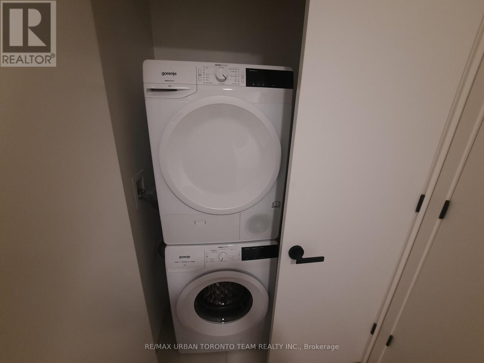 812 - 8 Interchange Way, Vaughan, Ontario  L4K 5Z7 - Photo 7 - N12530274