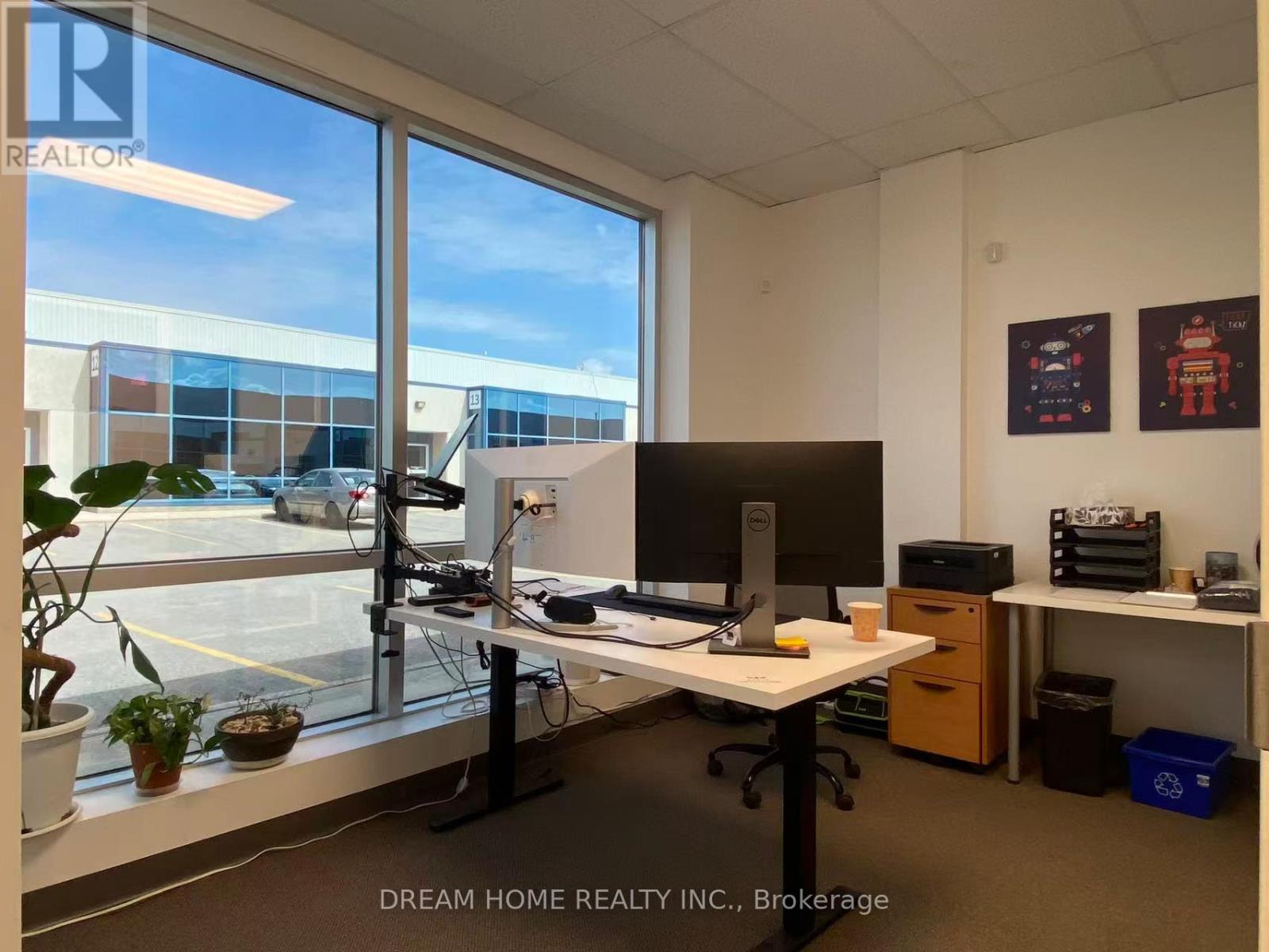 11-14 - 51b Caldari Road, Vaughan, Ontario  L4K 4G3 - Photo 3 - N12530320