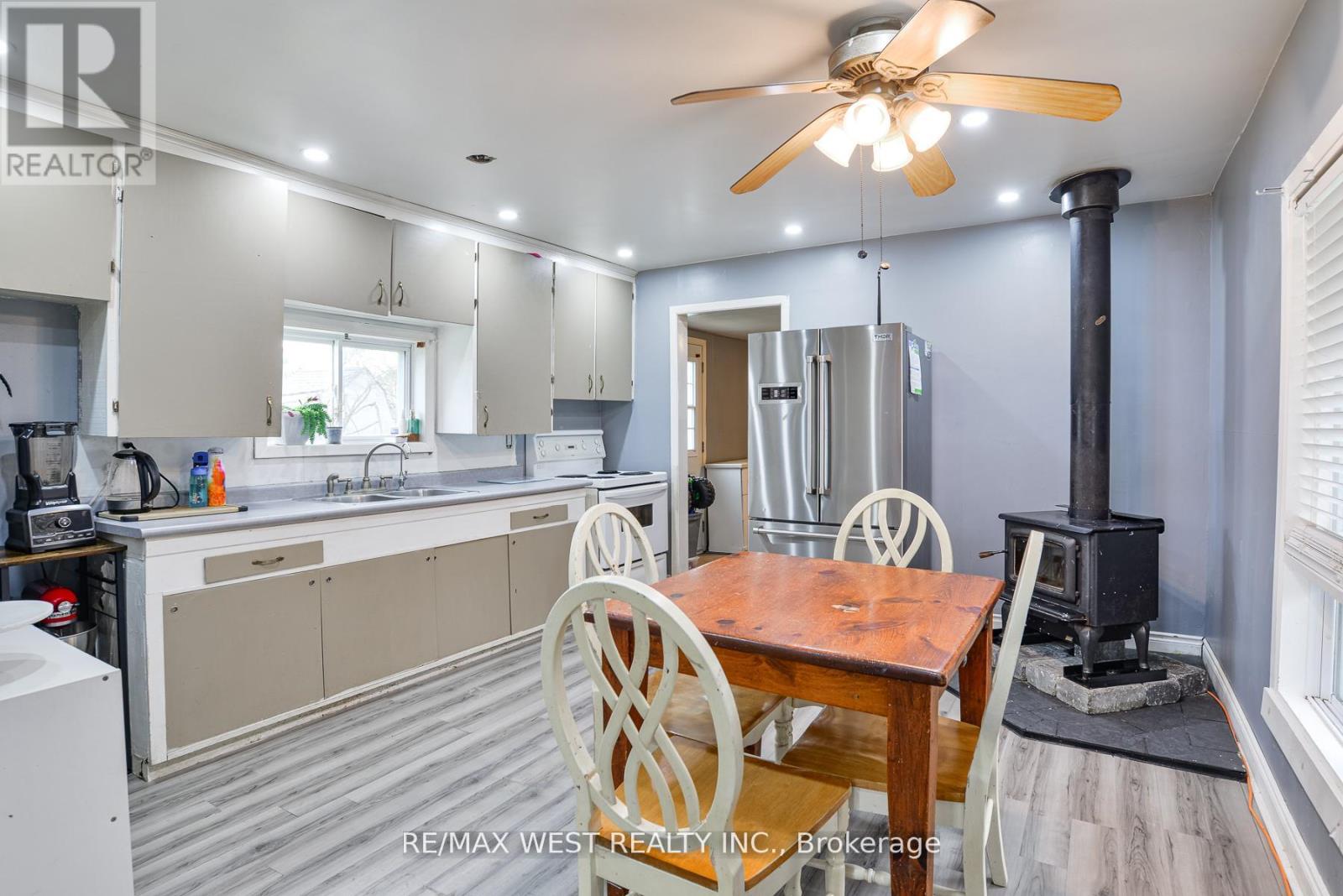 8855 Webster Road, Adjala-Tosorontio, Ontario  L0M 1K0 - Photo 3 - N12530344